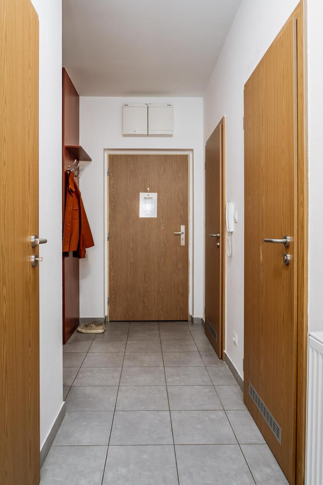 Prague Days - Bright Apartment - Balcony - Private Parking Εξωτερικό φωτογραφία