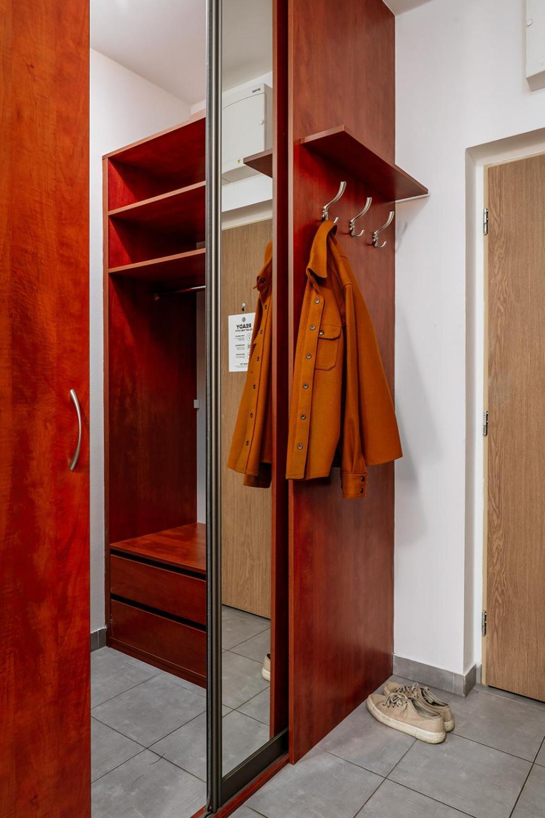 Prague Days - Bright Apartment - Balcony - Private Parking Εξωτερικό φωτογραφία